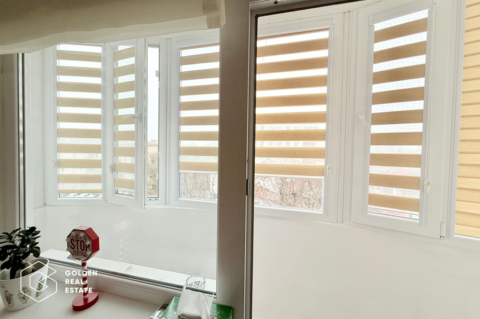 Garsonieră de închiriat, ideala pentru birou, Piața Alba Iulia, Sec 3 - Poză 6