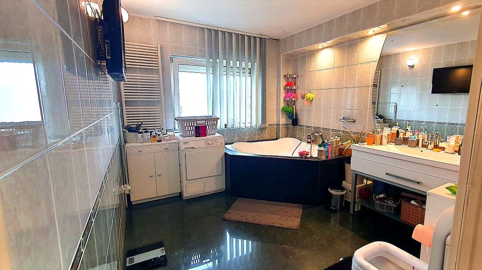 3 camere | 90 mp | 2 băi | Garaj | Mobilat și utilat modern - Poză 10