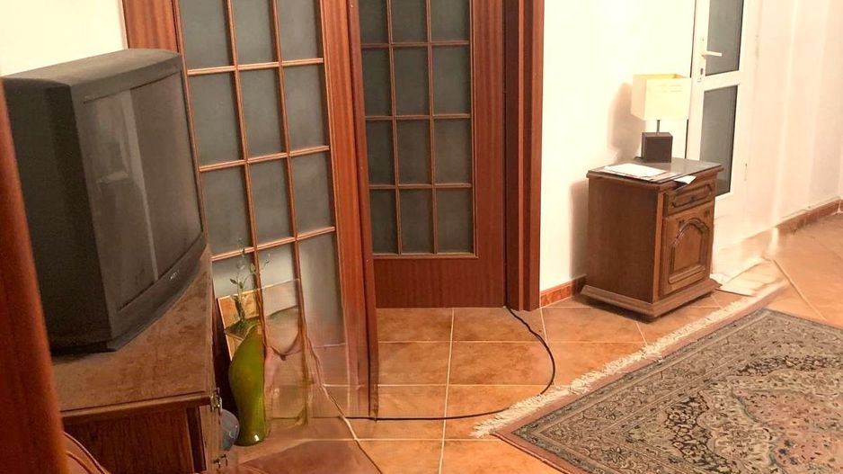 Vanzare 3 Camere Langa Camera de Comert, 8 min Metrou Unirii - Ideal Investitie - Poză 1