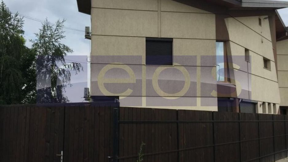 VILA 300MP | SISESTI | COMPLET RENOVATA | CURTE | 4 LOCURI DE PARCARE - Poză 9