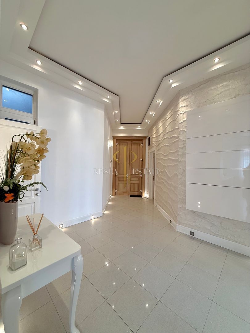 Apartament în clădire istorica 3 camere,129 mp, lângă Parcul Poporului - Poză 8