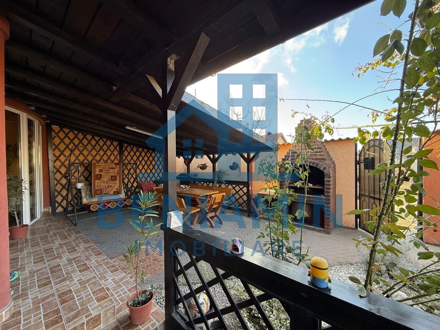 Casa P+1-cu 3 dormitoare-2 bai-Living-Bucatarie-Bariera Valcii - Poză 3