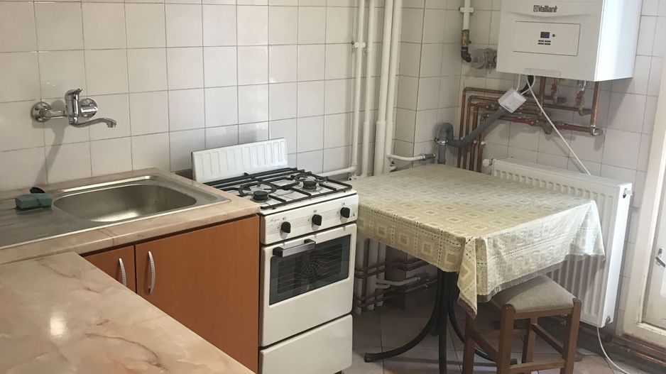 Decomandat | Etaj 2/7 | Centrală proprie | Zona Lipovei-Dedeman - Poză 9