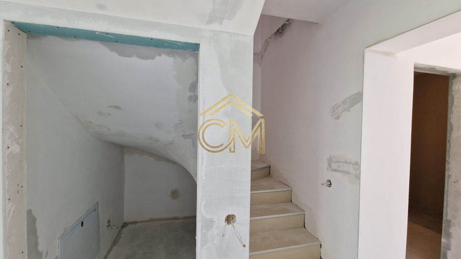 Casă 4 Camere - 110 MPU - 264 MP Teren - Terasa - Poză 7
