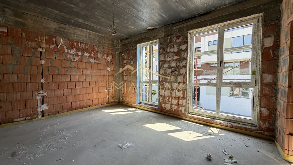 Vila cu 5 camere // P+1E / *203mp* / Chitila - langa Lac - Poză 18