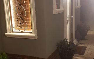 Casa cocheta zona Lupeni - Poză 13