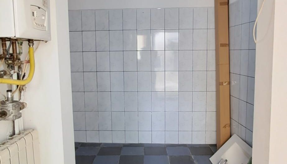 Dimitrie Cantemir, 350m metrou, casa 2 camere +curte, acte disponibile - Poză 6