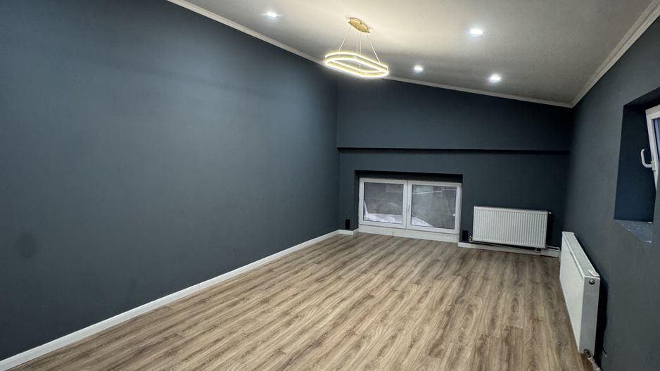 Spațiu comercial complet echipat - Poză 15