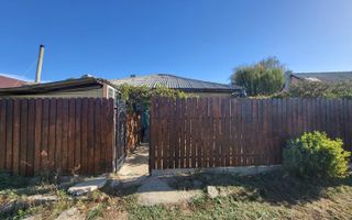 Casa de vanzare in Tuzla - Poză 1