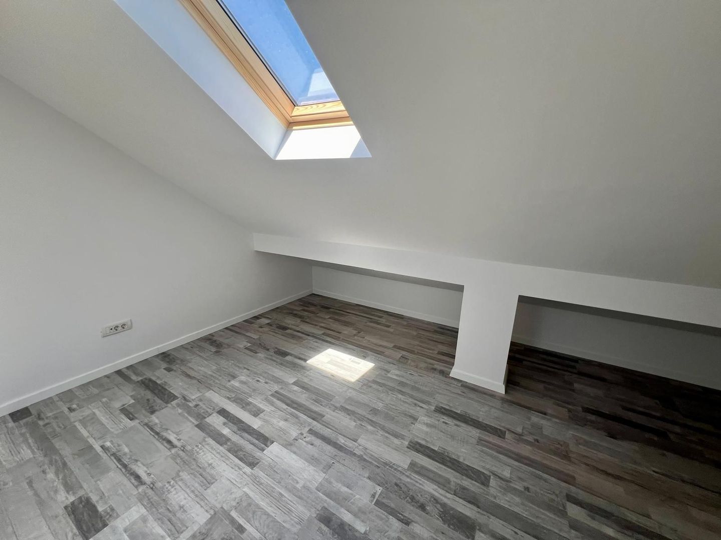Vila 3 camere Cosmopolis - Poză 10