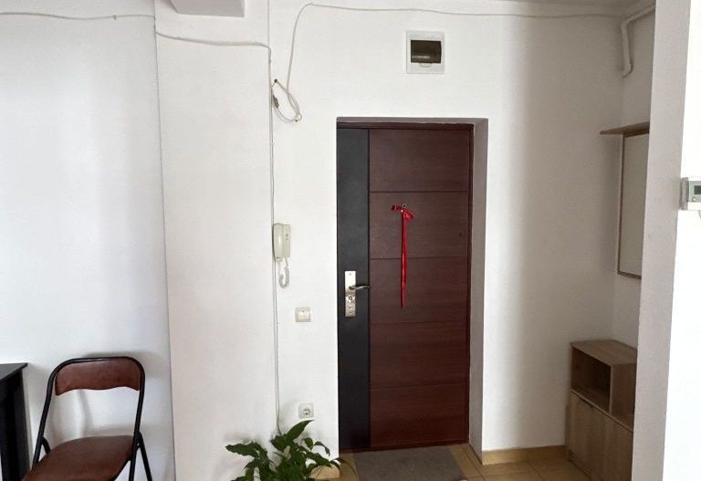 Garsonieră decomandată, spațioasă - Poză 6