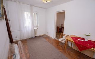 Apartament Petrisor 3 camere | Etaj 1 | Balcon - Poză 1