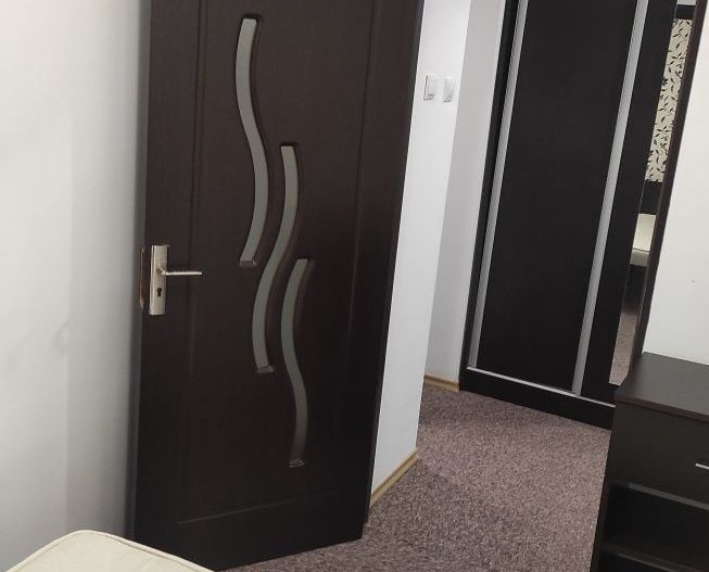 Vând garsonieră Uverturii /Lujerului 42mp mobilata și utilată ,particu - Poză 5