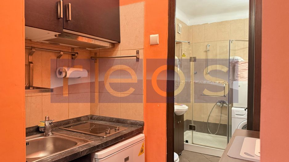 DE VÂNZARE APARTAMENT 2 CAMERE ZONA ULTRACENTRAL PIAȚA AMZEI - Poză 4