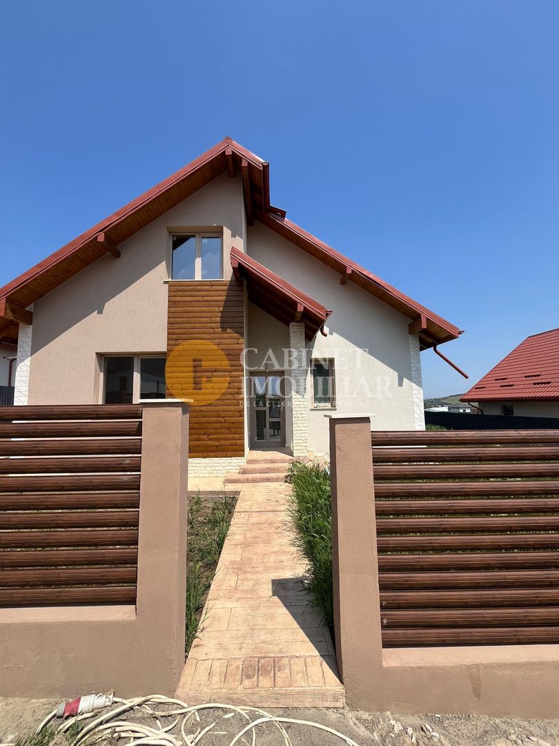 Casa parter 3 camere Cartier Rezidential - Poză 1