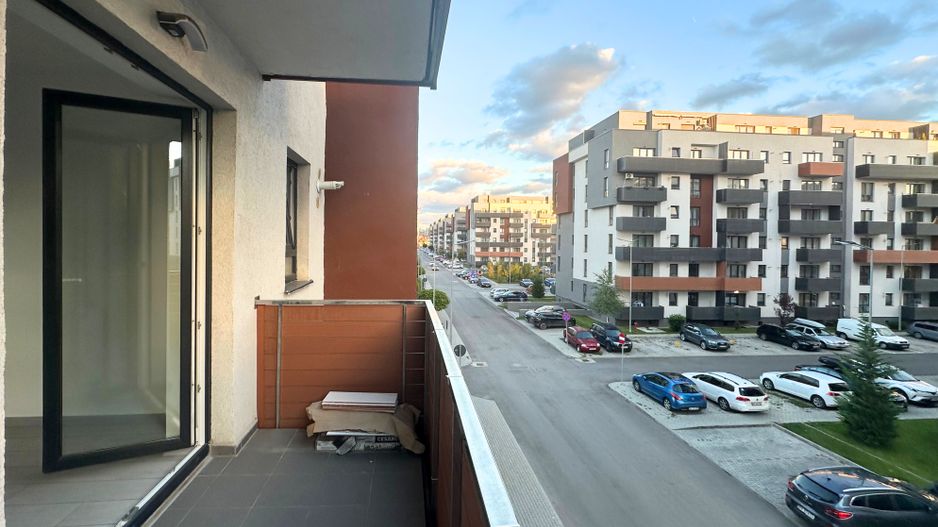 VÂNZARE APARTAMENT 2,5 CAMERE  NOU NELOCUIT - Poză 3