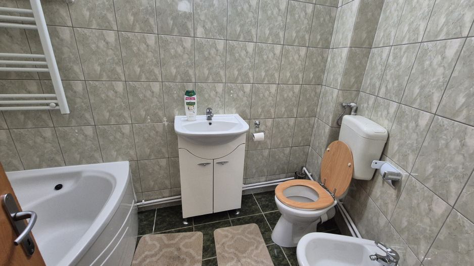 Apartament cu 3 camere 76,61 mp - Universitate - Poză 8