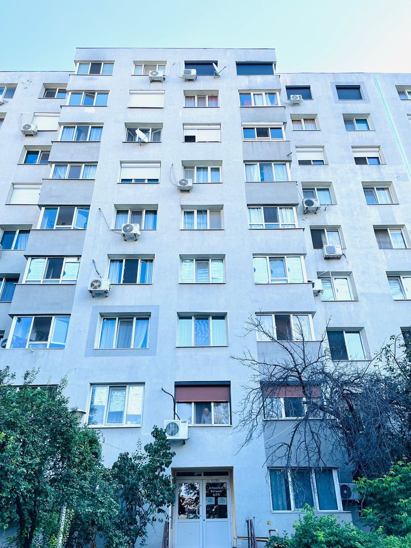 APARTAMENT MODERN DECOMANDAT BLOC ANVELOPAT 1978 CRANGASI - Poză 11