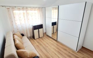 Oferim spre inchiriere, apartament cu 3 camere, Giroc zona Centrala - Poză 12