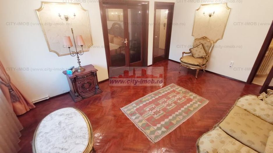 Vanzare apartament doua camere Piata Roamana Amzei - Poză 3