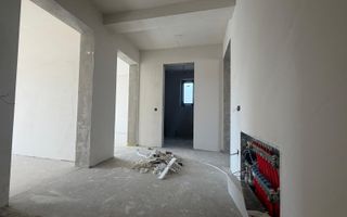 Duplex spațios cu 5 dormitoare, încălzire în pardoseală, Floresti. - Poză 3