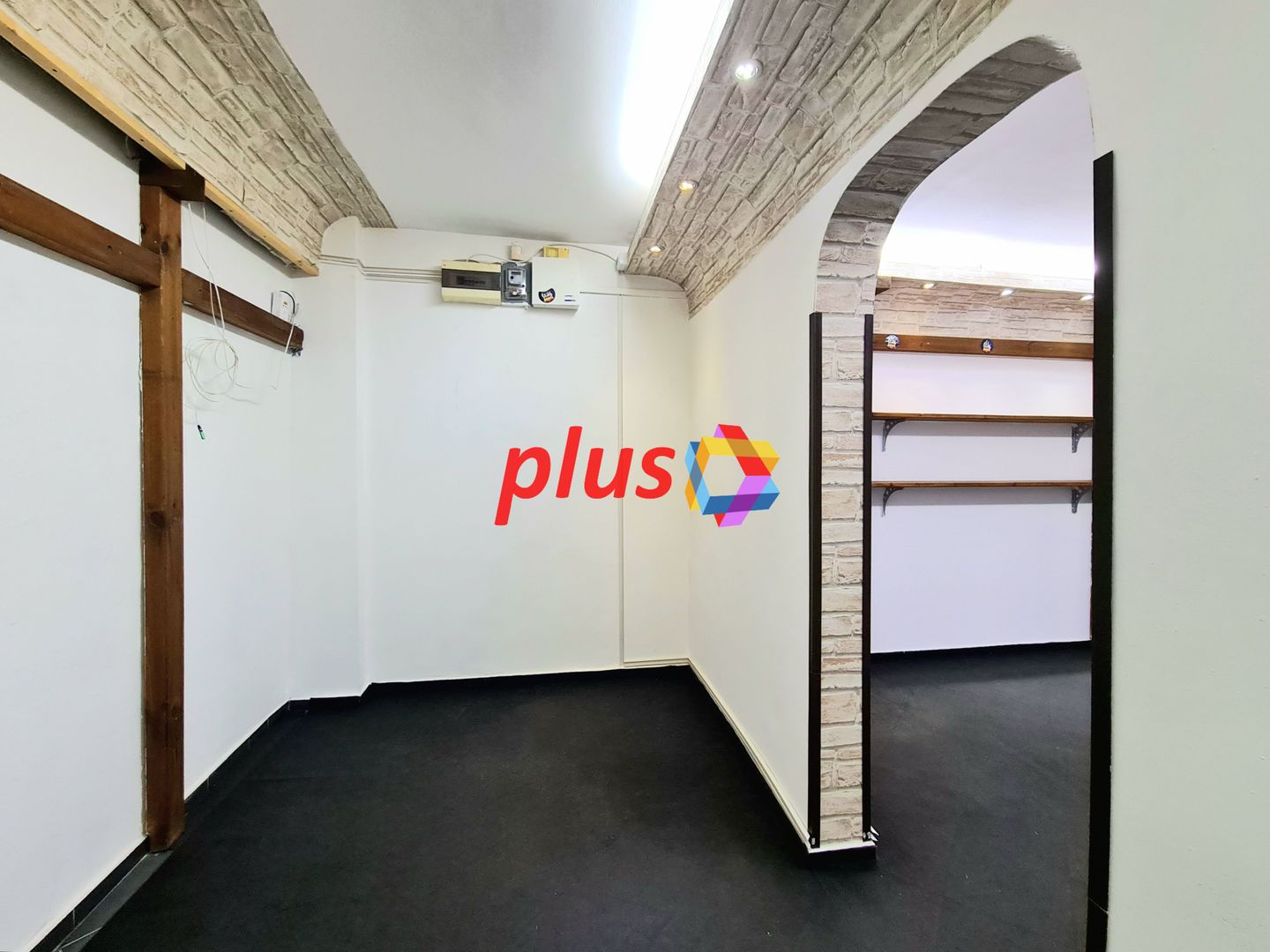 Spatiu birouri de vânzare, investiție, Brasov - 70 mp  # Plus - Imo. ro - Poză 8