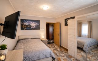 Apartament 4 Camere Decomandat  ,87 mp ,2 Parcări, boxa - Poză 2
