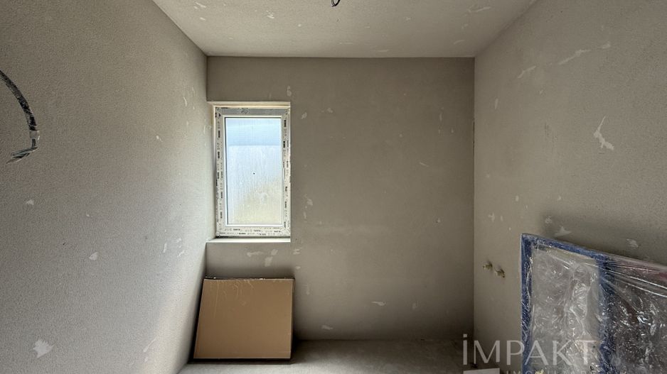 Case cuplate la liziera padurii , ideale pentru 2 familii ! - Poză 33