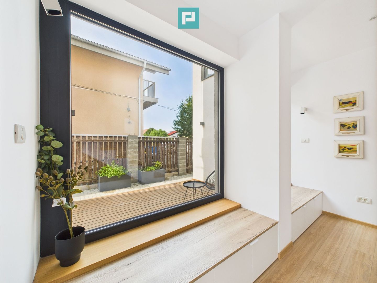 Casă modernă și elegantă, mobilată și utilată - Poză 22