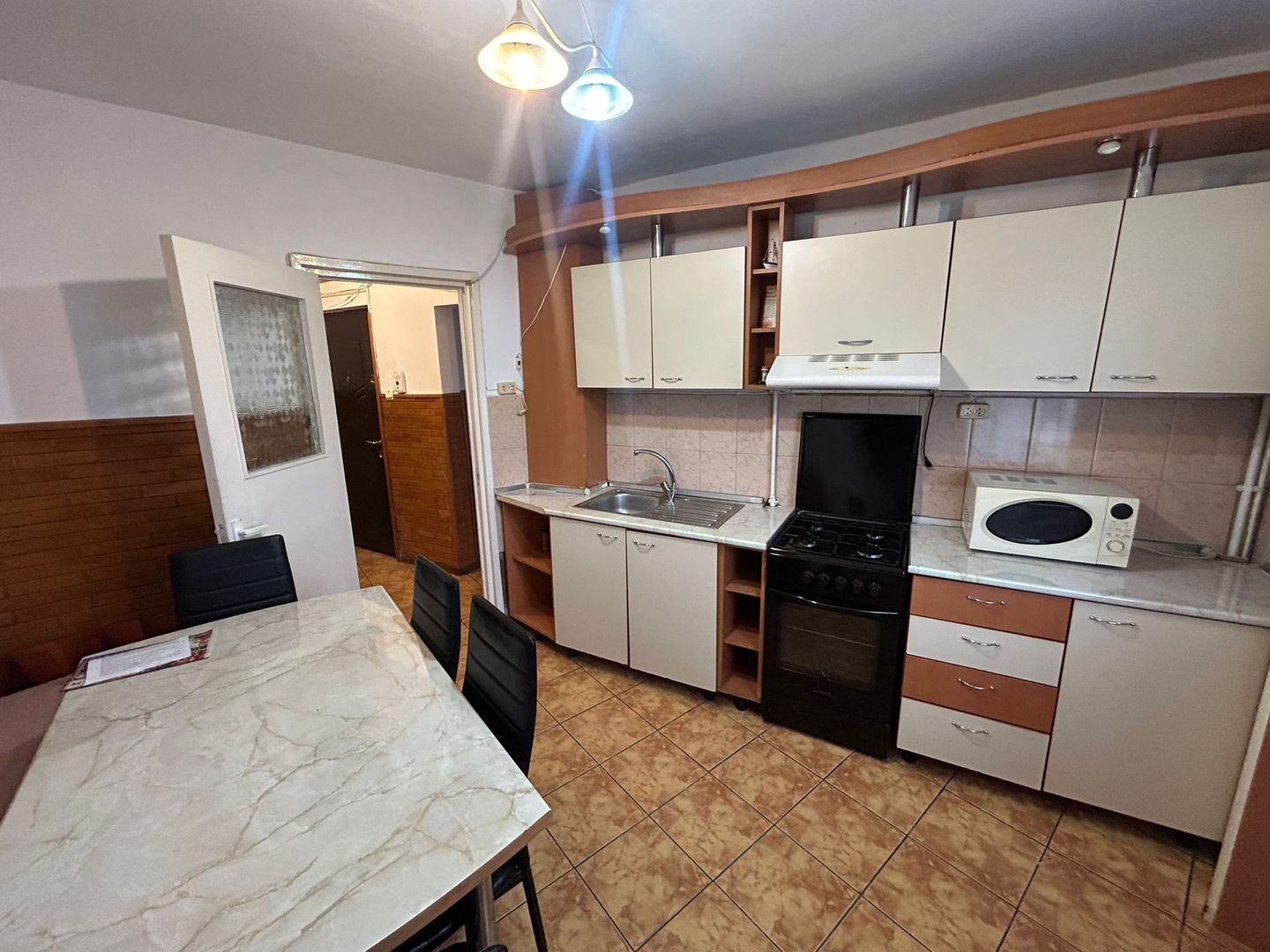 Apartament 2 camere, etaj 3 - zona Cetate - Poză 6