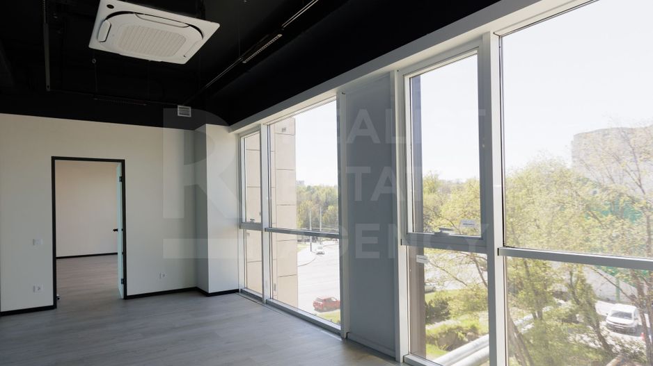 Vânzare, oficiu, 158,9mp, str. Calea Iesilor, Buiucani - Poză 8