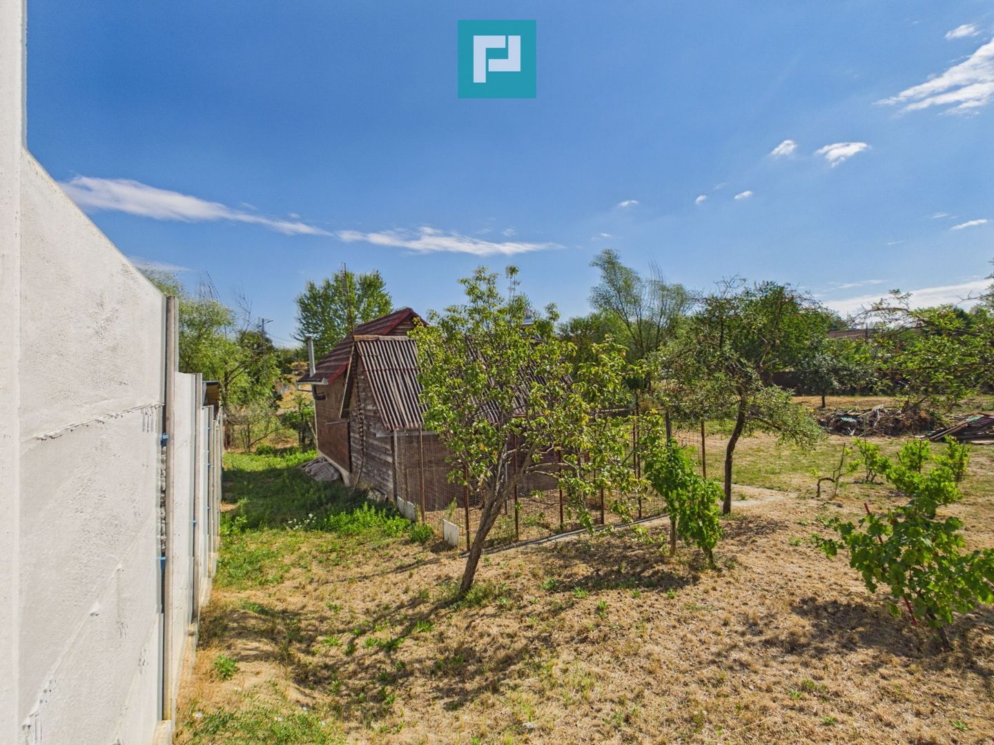 Casă din lemn în Uileacu de Munte – teren 2140 mp - Poză 20