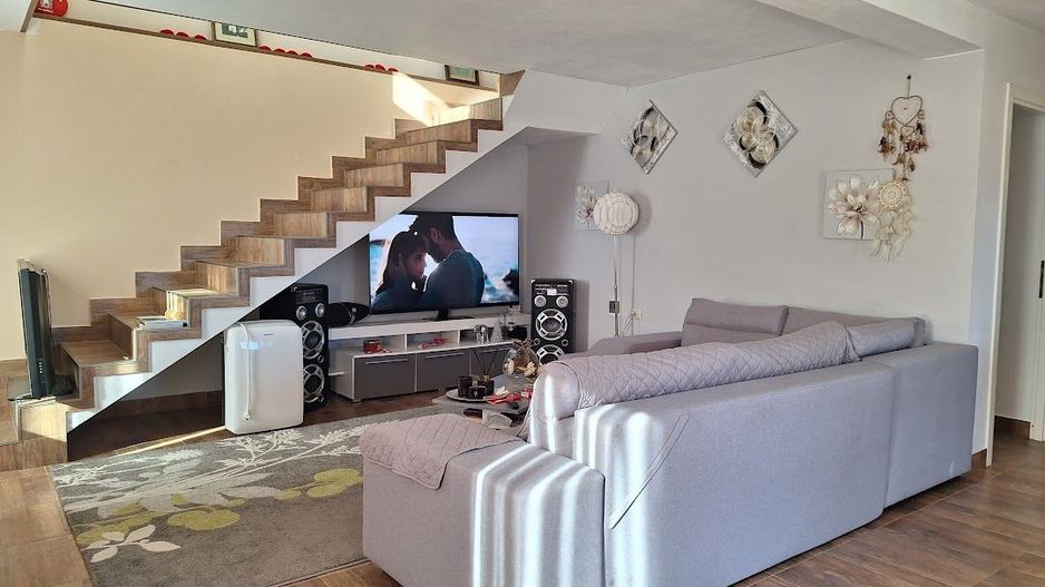 Casa de Vanzare Corbeni- Oestii- Arges - Poză 8