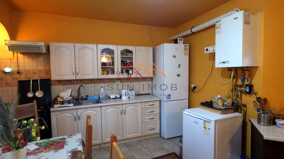 CASĂ INDIVIDUALĂ CU LIVADĂ | 2.195 MP TEREN | POIANA CÂMPINA - Poză 7