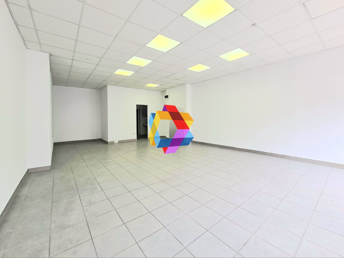 Spatiu comercial de închiriat, Brasov - 66 mp -  Spatii-comerciale-brasov.ro - Poză 1