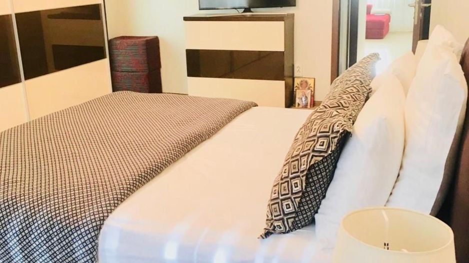 De inchiriat - 2 camere, zona centrala - biserica Sf. Precista - Poză 5