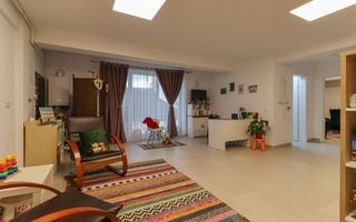 Penthouse dispus pe 2 niveluri in Dambul Rotund - Poză 25