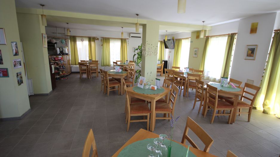 Spațiu comercial de vânzare - Poză 2