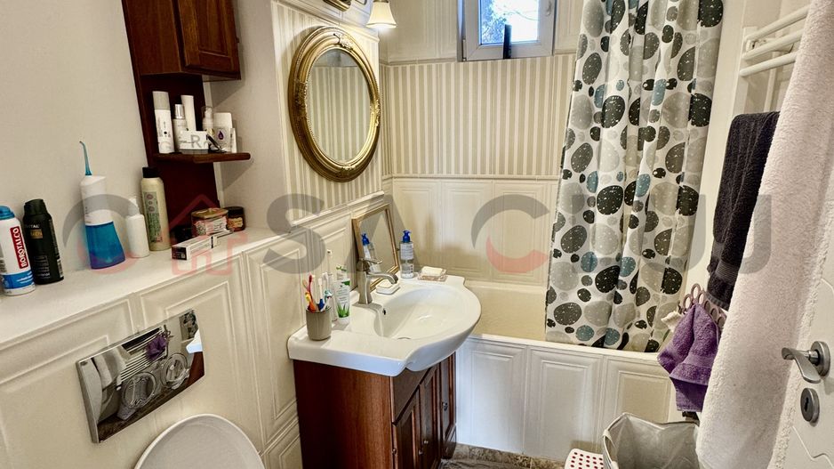 Apartament modern cu 3 camere, zona Hotel Royal ! - Poză 4