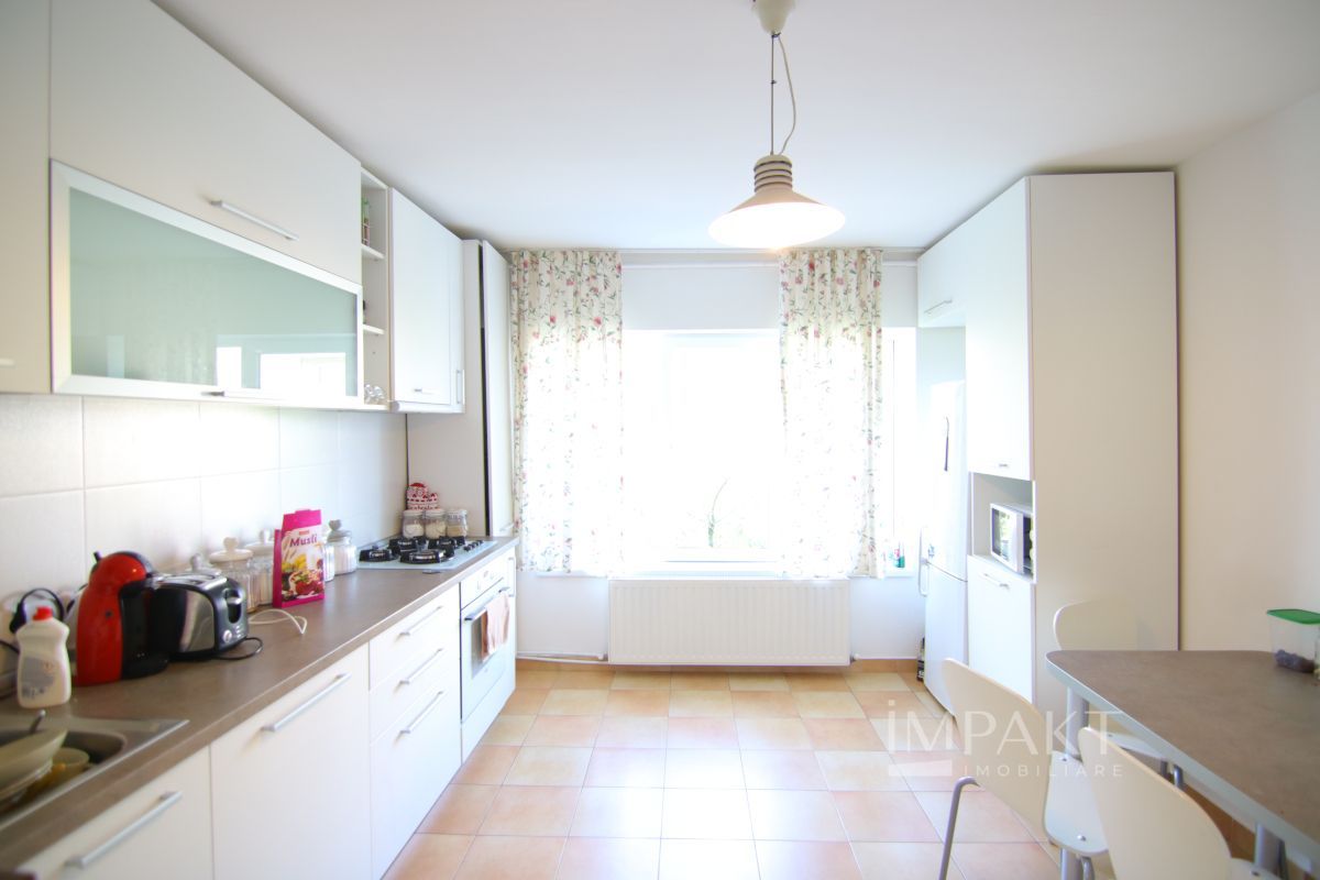 Apartament cu 2 camere, in Zorilor, str. Lunii! - Poză 2