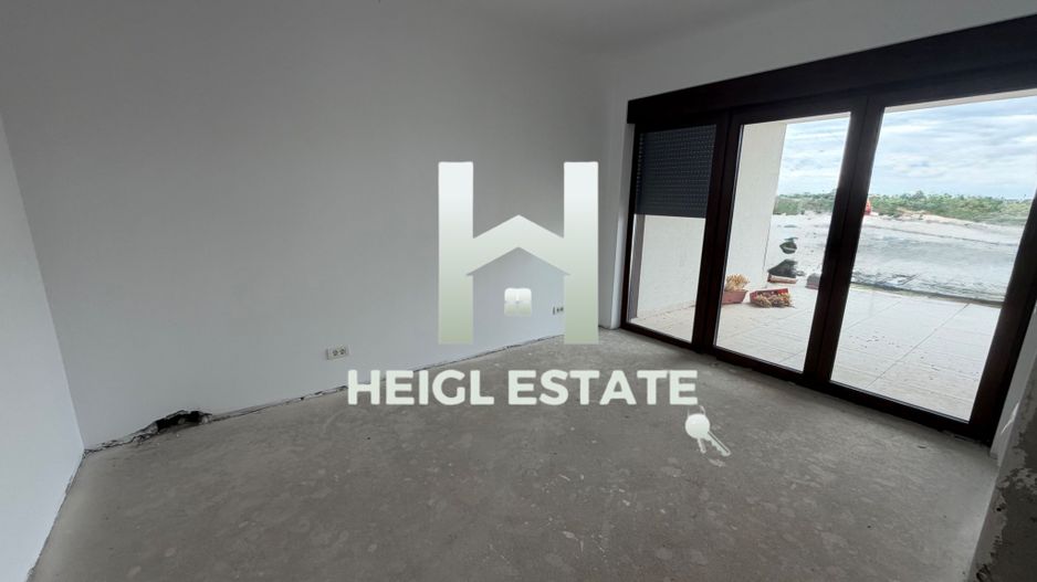 Apartament cu 3 camere tip penthouse in Giroc in zona Braytim - Poză 5