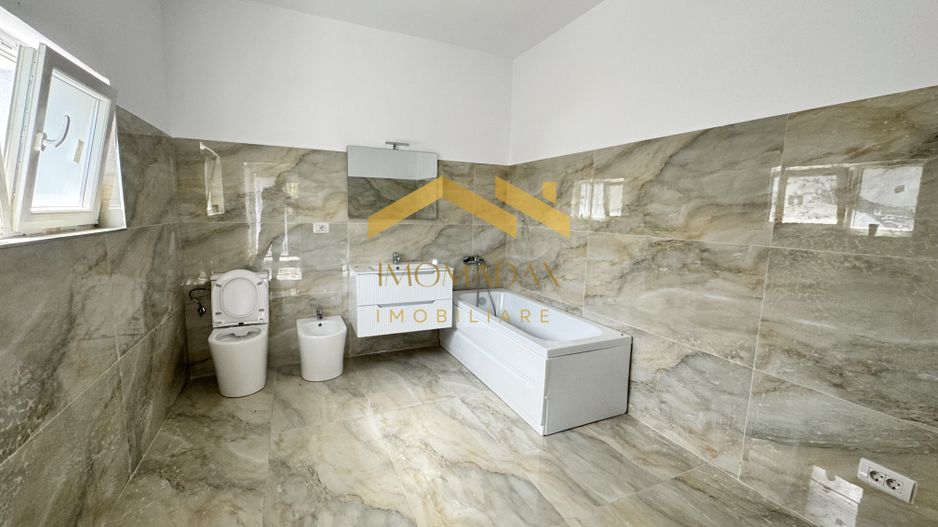 - Duplex -3 camere - 2 bai - - Poză 9