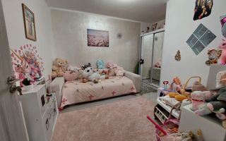 Apartament cu 3 camere, 2 balcoane și parcare, zona Floresti. - Poză 5