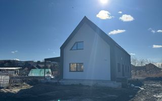 Casa individuala 4 camere, 140 mp utili, 600 mp teren, Zona Sangiorgiu de Mures - Poză 2