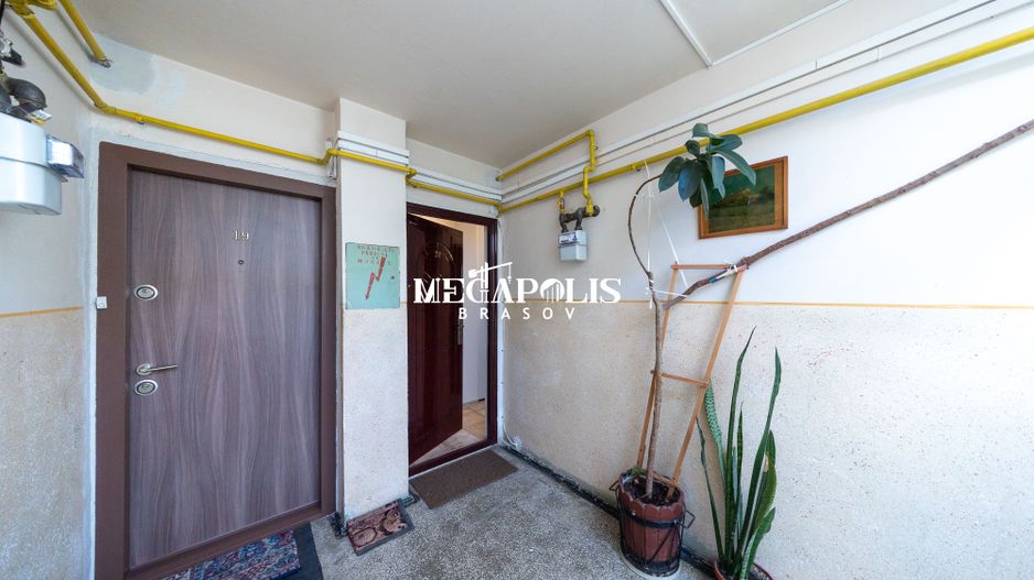 2 camere decomandat, 53 mp, Electroprecizia Săcele - Poză 17