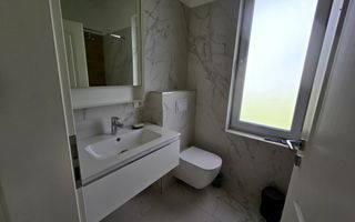 Duplex pe parter cu 3 camere in Covaci - Poză 7