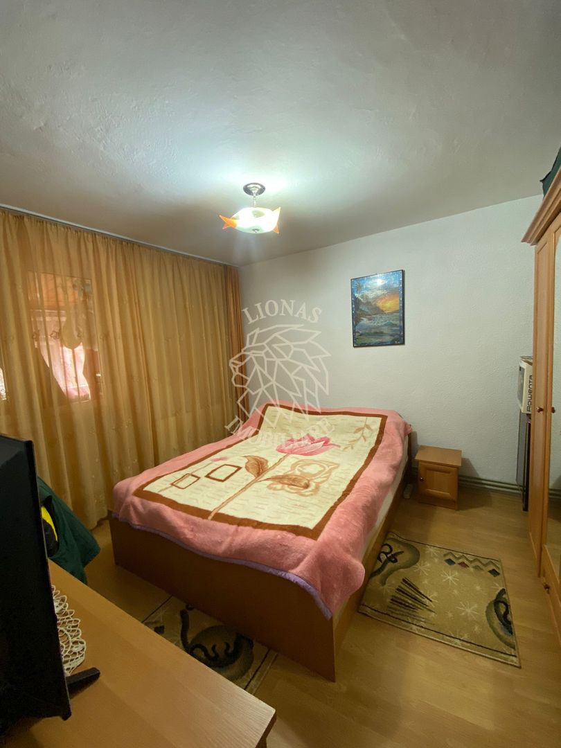 Apartament decomandat 100 mp-balcon-parcare-investitie-Dragos Voda - Poză 1