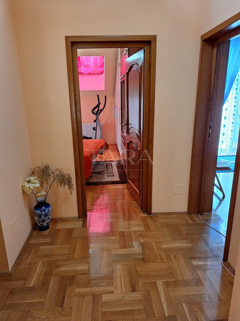 Vilă Elegantă în Cartierul Europa – Liniște și Confort - Poză 8