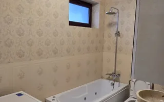 Casă De Închiriat  | Ideală Pentru Locuință Sau Afaceri - Poză 14