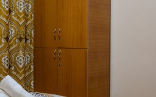 Apartament 4 camere+2 bai foarte aproapte de Spitalul Judetean - Poză 12